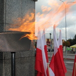 fot. 6 1 września znicz i flagi.JPG