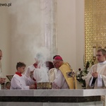 konsekracja kościoła pw. św. Ojca Pio (57).JPG